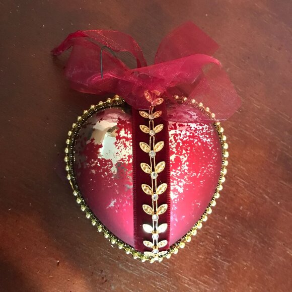 DILLARDS XMAS Red Large 5" GLASS HEARTS ORNAMENT LOT  2 BOX - Picture 4 of 12